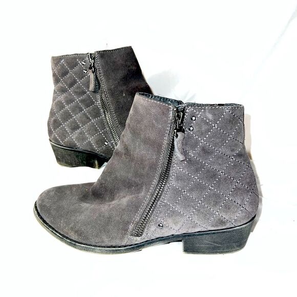White Mountain Jodi ankle boot grey suede size 8 double zip quilt design - Picture 1 of 9
